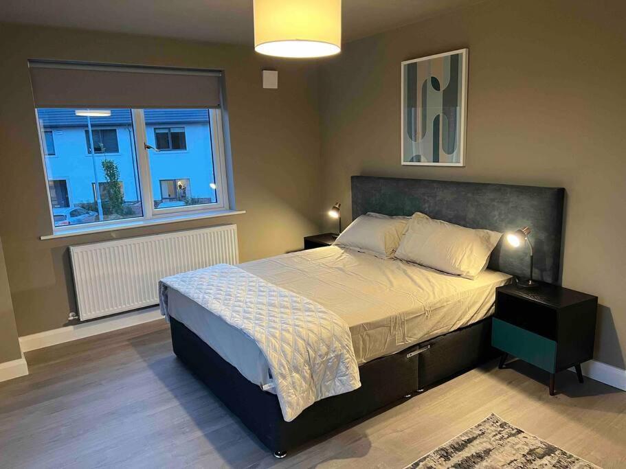 3 Bed Vip Family House Hébergement de vacances
